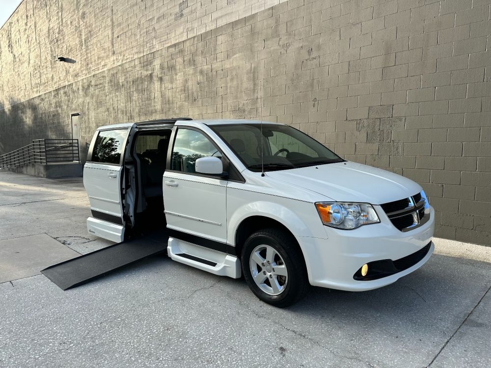 dodge grand caravan 2013 2C4RDGCG6DR575535 image dodge grand caravan 2013 2C4RDGCG6DR575535 image